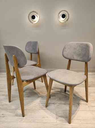 Кухонний стілець "Барі" дерев'яний красень виготовлений з дуба. Ідеальний для дому, офісу, бізнесу. Київ