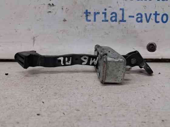 Ограничитель двери передний левый Mazda 6 2012- GHP9-58-270 (Арт. 70003) Київ