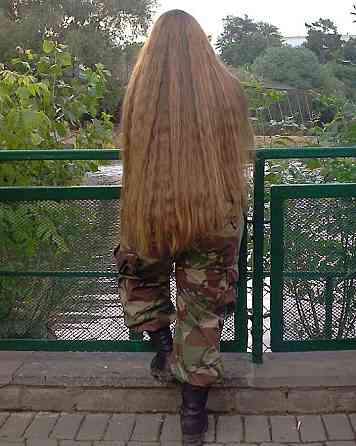 Куплю у ДНІПРІ довге волосся від 35см.Розглядаю натуральне волосся, а також фарбоване Тел.0961002722 Днепр