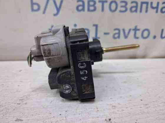 Корректор фар Toyota Avensis 2002-2010 8566122020 (Арт. 81871) Киев