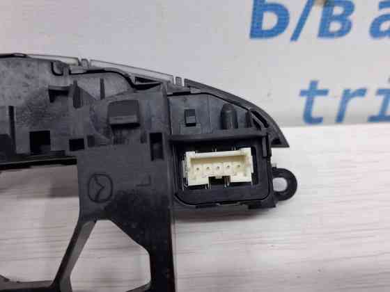 Кнопки руля Mazda CX 7 2006-2012 BBM2664M8 (Арт. 79549) Київ