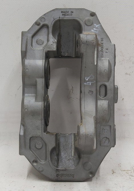 Суппорт тормозной передний правый BASE BREMBO без колодок пружины и штифтов Tesla model 3 1044622-00 Киев - изображение 2