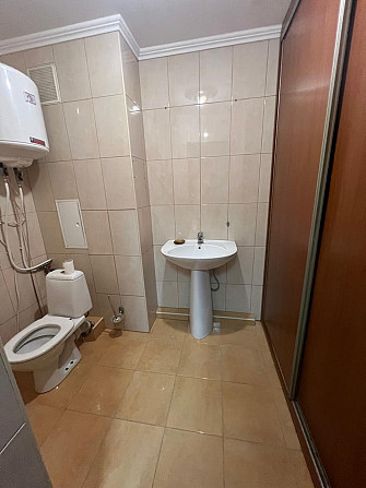 Оренда нежитлового приміщення. 86 м. кв. Киев - изображение 1