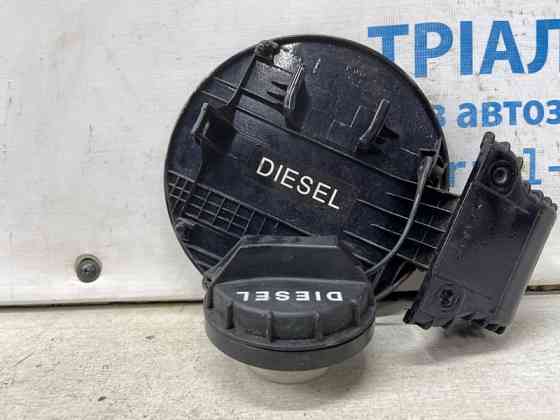 Лючок бака Hyundai Santa fe 2005-2012 695102B000 (Арт. 70486) Киев