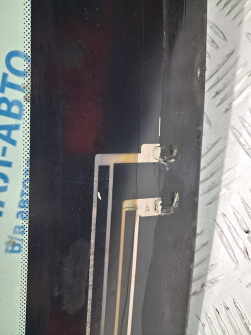 Стекло лобовое Kia Sportage SL 1.7 DIESEL D4FD 2010 (б/у) Киев - изображение 7