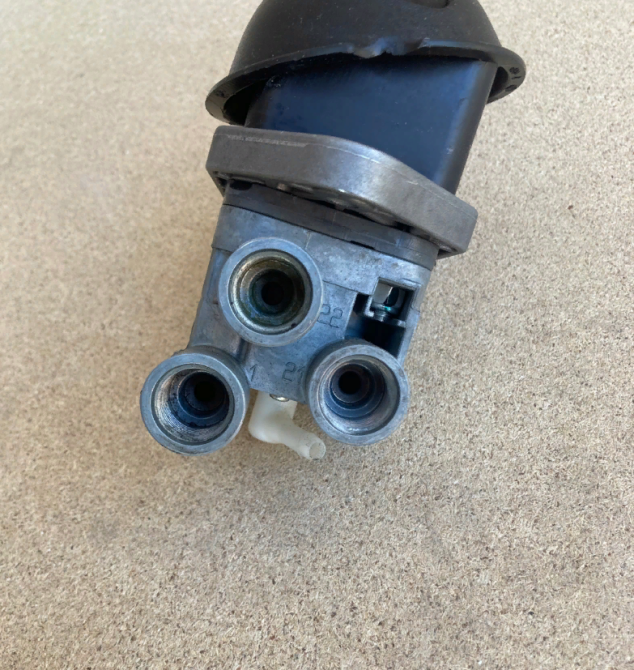 1845503 Кран ручника DAF XF 106 Euro 6 Львів - зображення 2