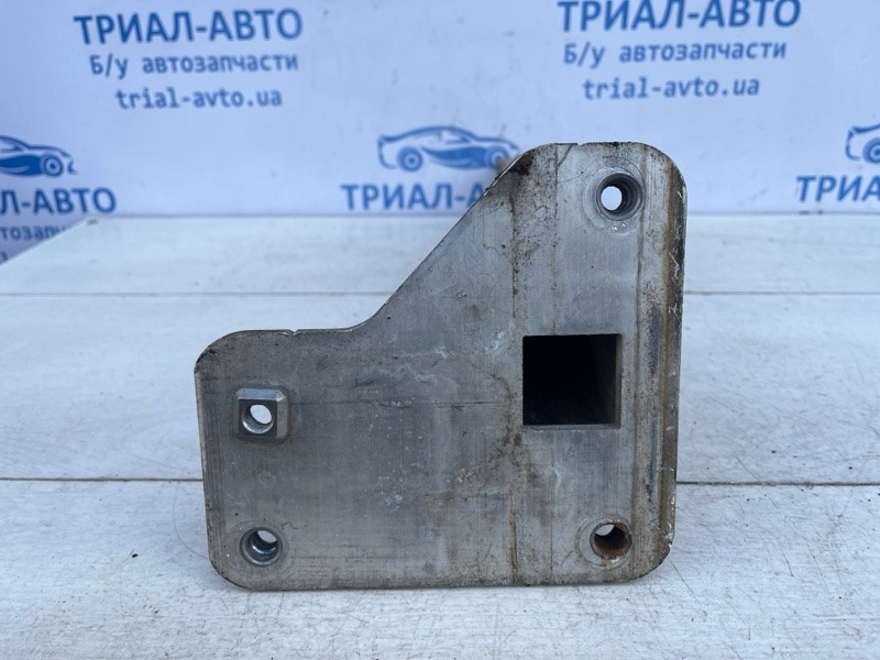 Кронштейн усилителя переднего бампера Jeep Cherokee KL 3.2 БЕНЗИН EHK 2013 прав. (б/у) Киев - изображение 5