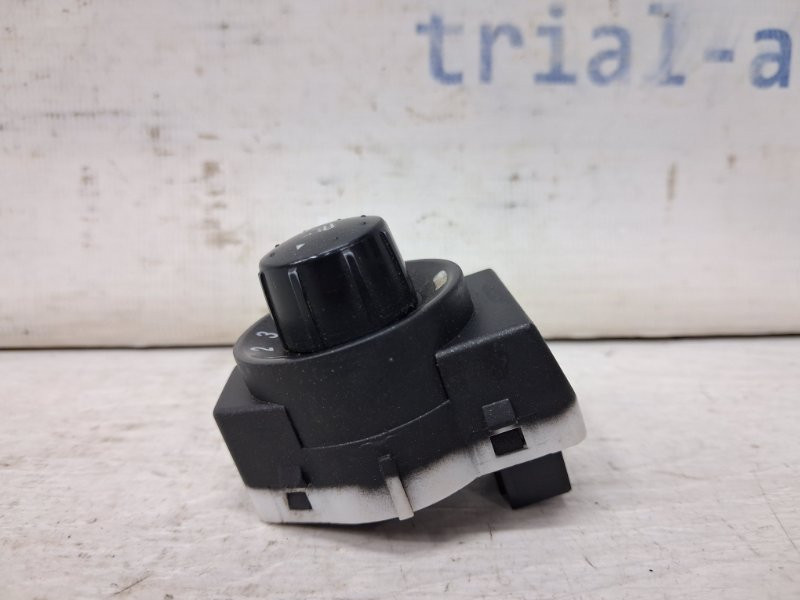 Кнопка подогрева SsangYong Rexton Y250 2.7 D27DT 2006 (б/у) Киев - изображение 3