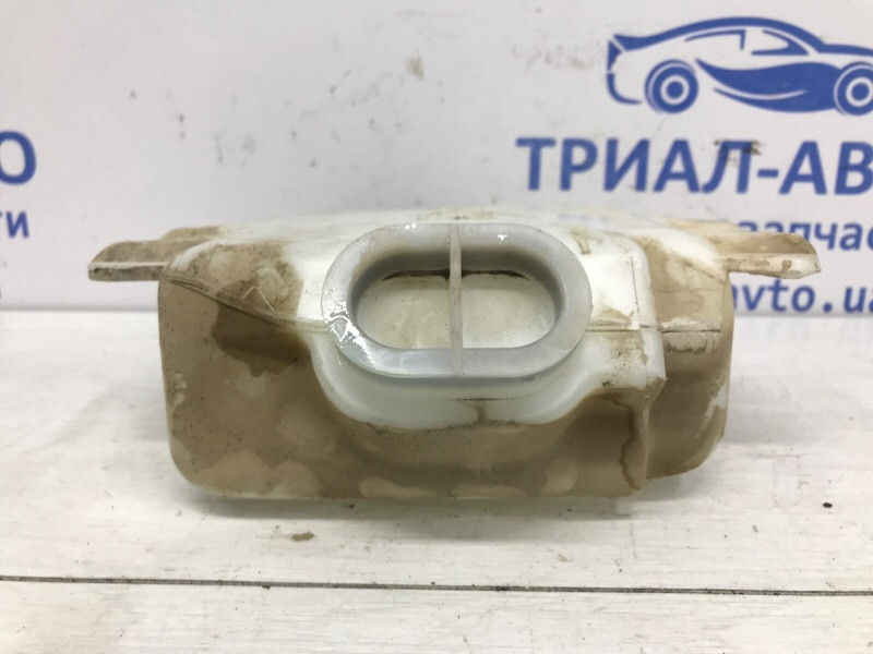 Бачок омывателя Mitsubishi Pajero Wagon 4 3.2 ДИЗЕЛЬ 4M41 2006 задн. (б/у) Київ - зображення 3