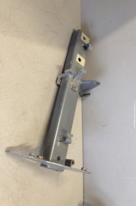 1955066 Кронштейн крепления катализатора DAF XF 106 Euro 6 Львов - изображение 1