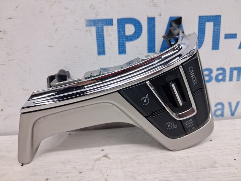 Кнопки руля Mitsubishi Outlander 2012-2021 8602A082 (Арт. 80165) Киев - изображение 1