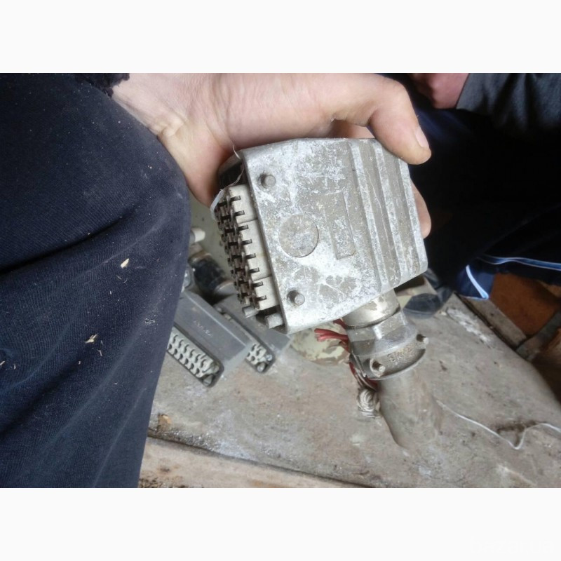 Разъемы Harting, Германия, по 150грн Харьков - изображение 1