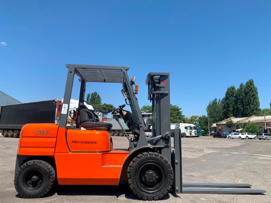 Навантажувач вилковий Mitsubishi на 15 великих нових колесах пневмо, с наработкой 6581 м/ч. Днепр - изображение 6