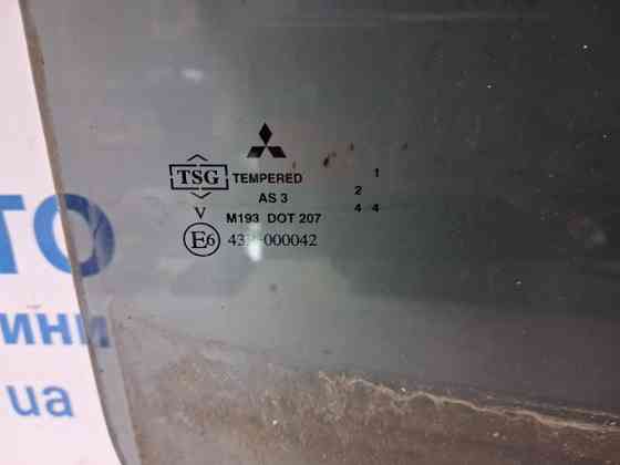 Стекло двери заднее правое Mitsubishi L200 2006-2015 MN182276 (Арт. 69322) Київ