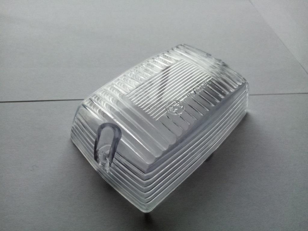 Скло габаритного ліхтаря переднього Україна Баришівка - зображення 1