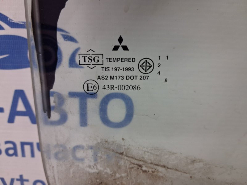 Стекло двери заднее правое Mitsubishi L200 KB 2.5 DIESEL 4D56 2006 (б/у) Киев - изображение 3