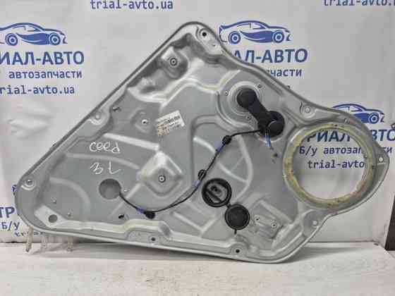 Стеклоподъемник задний левый (ручной) Kia Ceed 2006-2012 82470-1HOO0 (Арт. 78629) Киев
