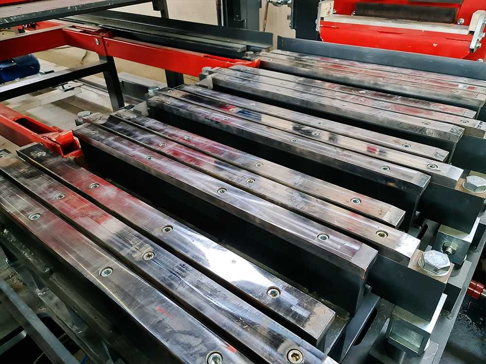 Вибропресс Prometal PRO 500 для производства блоков, брусчатки, бордюров Киев - изображение 7