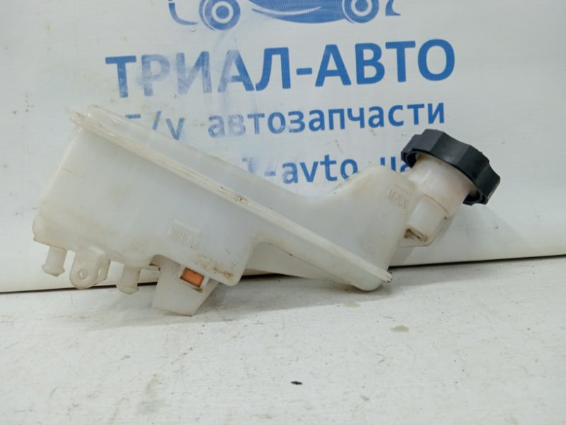 Бачок главного тормозного цилиндра Kia Ceed JD 1.6 DIESEL D4FB 2012 (б/у) Киев - изображение 5