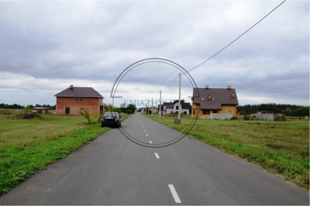 Продам срочно участок в новом строящемся коттеджном городке Процев Борисполький район пока 1000 за с Київ - зображення 1