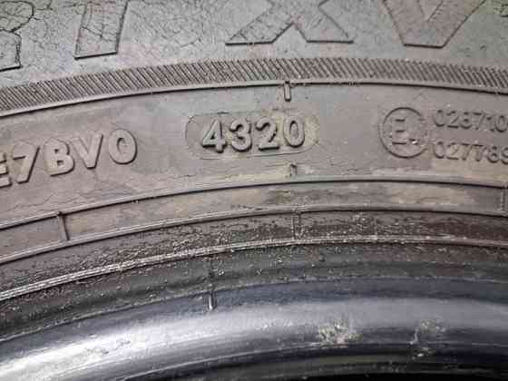 Шины 2шт R17 (б/у) Київ