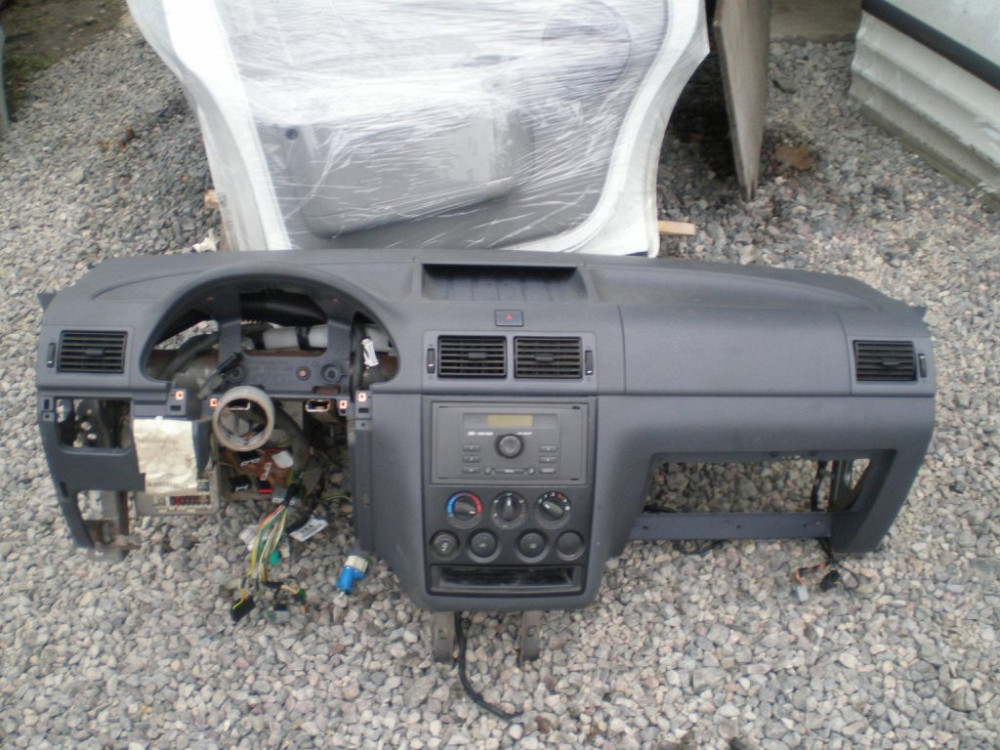 Панель салона передняя (торпедо) Ford Connect Transit 2002-2009 Ковель - изображение 2