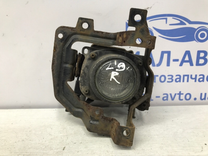 Фара противотуманная правая Mitsubishi Lancer 9 1.6 БЕНЗИН 4G18 2003 (б/у) Київ - зображення 1