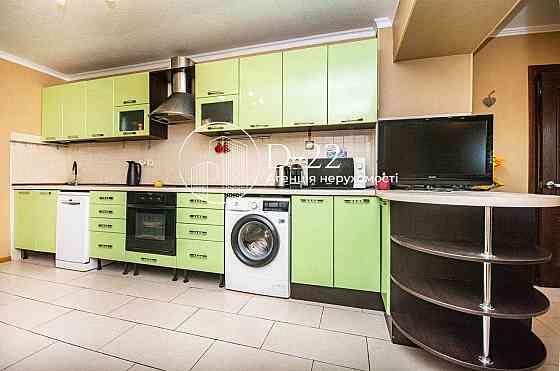 продажа 3-к квартира Киев, Голосеевский, 109000 $ Київ