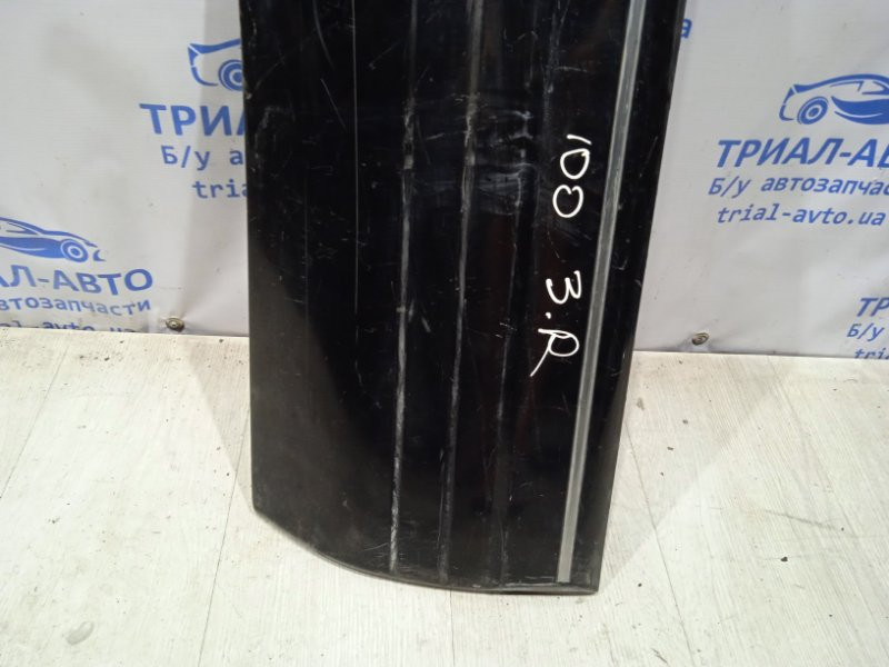 Накладка двери Toyota Land Cruiser J100 1998 задн. прав. (б/у) Київ - зображення 3