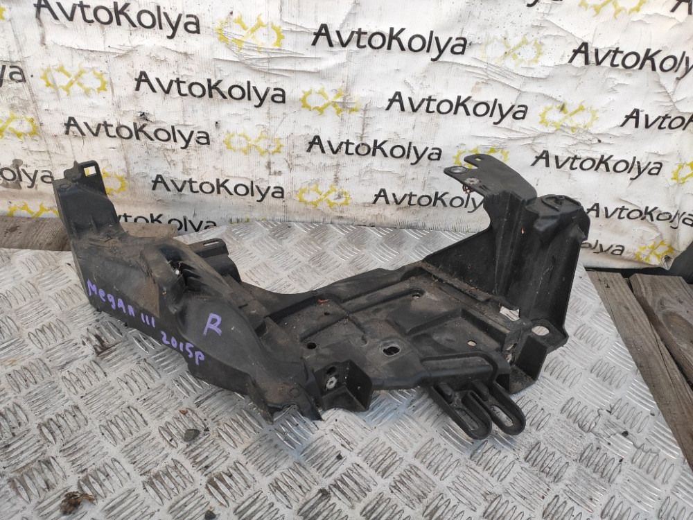 Кронштейн крепления фары Renault Megane III 2013-2015 Ковель - изображение 3