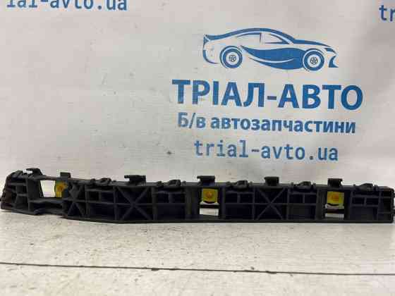 Кронштейн бампера задний левый Kia Sportage QL 1.7 DIESEL D4FD 2015 (б/у) Киев
