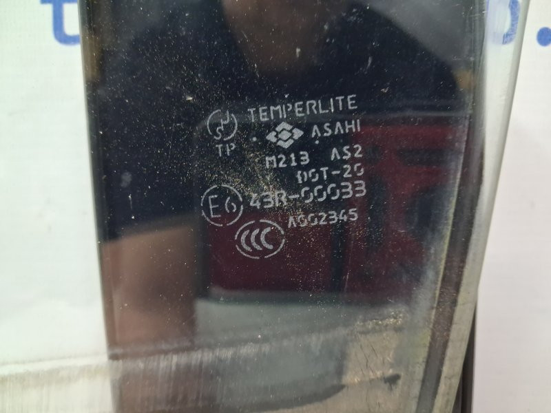 Стекло двери переднее левое Suzuki Grand Vitara 2005-2016 8450265J00 (Арт. 62091) Киев - изображение 3