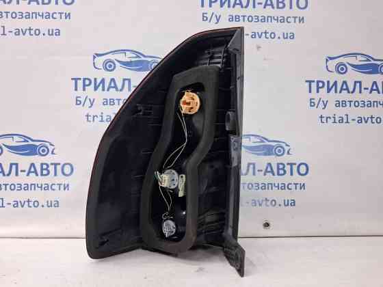 Фонарь задний внешний правый Toyota Prado J120 4.0 1GR-FE 2002 (б/у) Киев