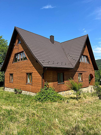Триповерховий мансардний будинок в Яремче 240 м² Яремче - зображення 2
