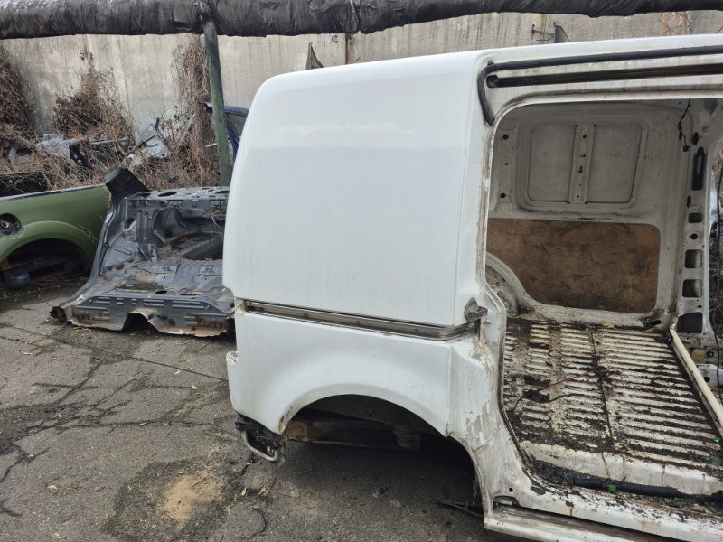 Четверть автомобиля задняя правая Volkswagen Caddy 2K 1.9 DIESEL BJB 2003 (б/у) Київ - зображення 1