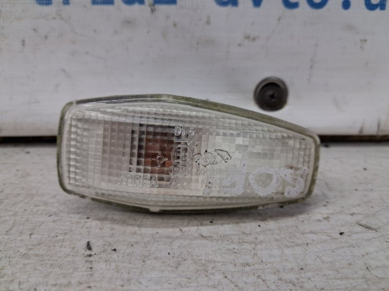 Повторитель поворотника Kia Sorento 2002-2011 923043B120 (Арт. 69747) Київ - зображення 1