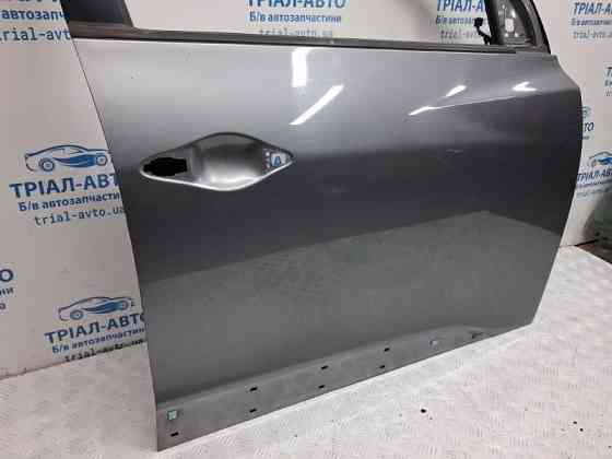 Дверь передняя правая Hyundai IX35 LM 1.7 DIESEL D4FD 2009 (б/у) Киев