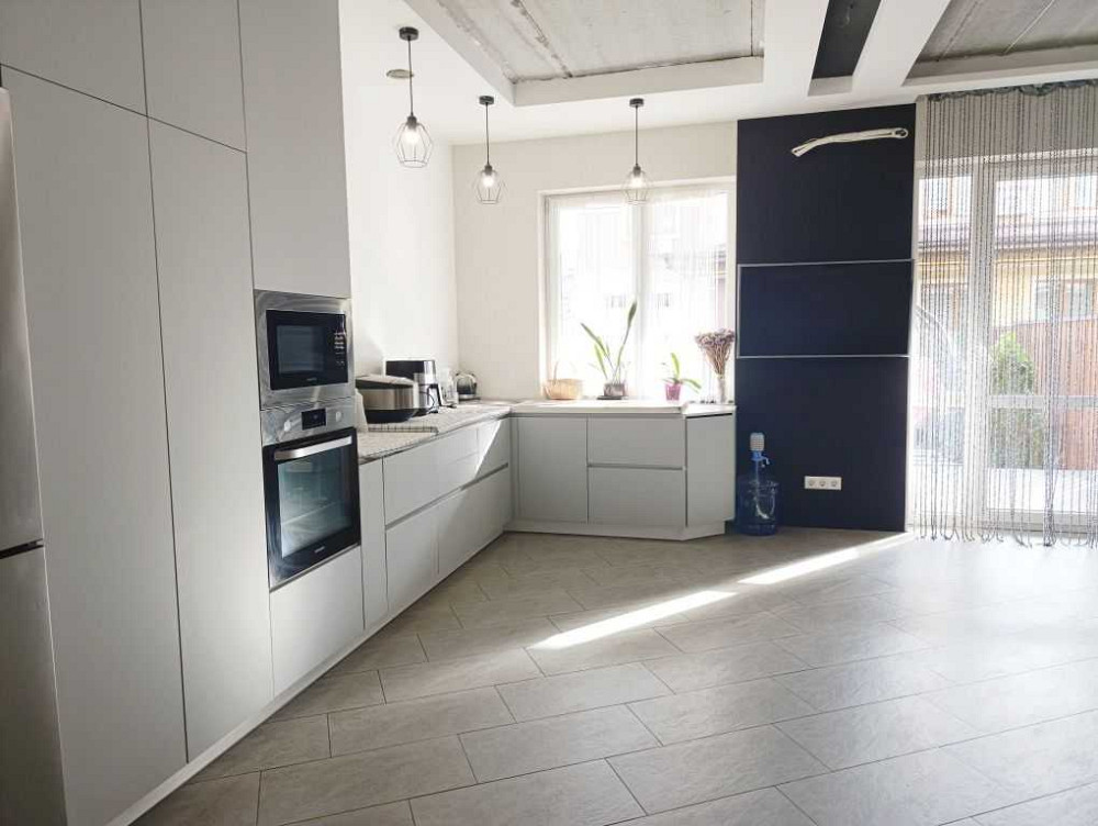 продажа 4-к таунхаус Броварский, Бровары, 86000 $ Бровари - зображення 2