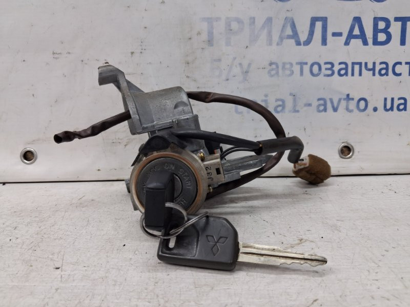 Замок зажигания Mitsubishi Pajero Sport K9 3.0 БЕНЗИН 6G72 1996 (б/у) Киев - изображение 2