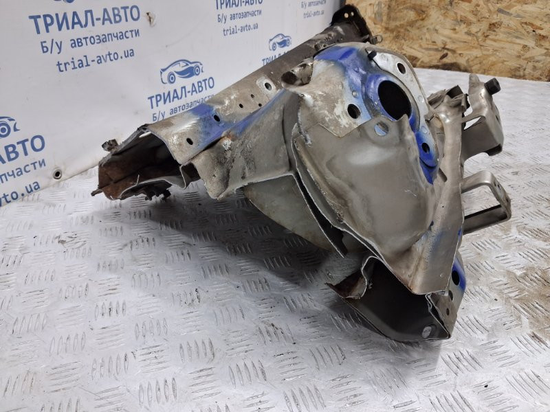 Лонжерон Mazda 3 BK 1.6 БЕНЗИН Z6 2003 перед. прав. (б/у) Киев - изображение 4