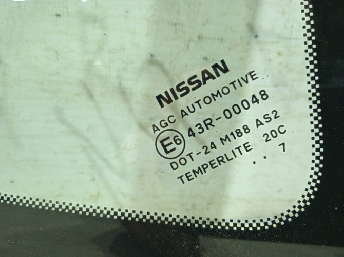 Стекло в кузов заднее правое Nissan Qashqai J10 2.0 БЕНЗИН MR20DE 2006 (б/у) Київ - зображення 2