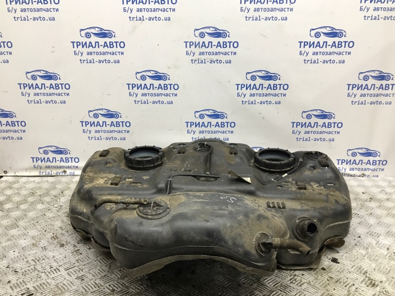 Бак топливный пластик Subaru Outback 2009-2015 42012YC002 (Арт. 56462) Киев - изображение 1