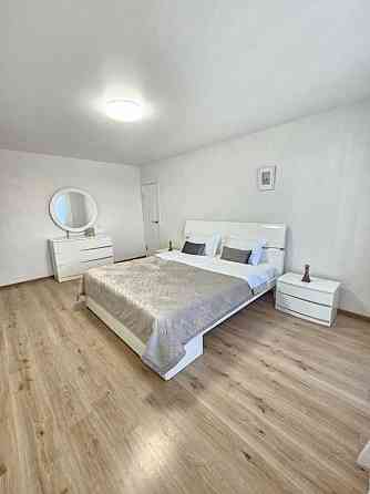 продажа 3-к квартира Киев, Голосеевский, 92000 $ Киев