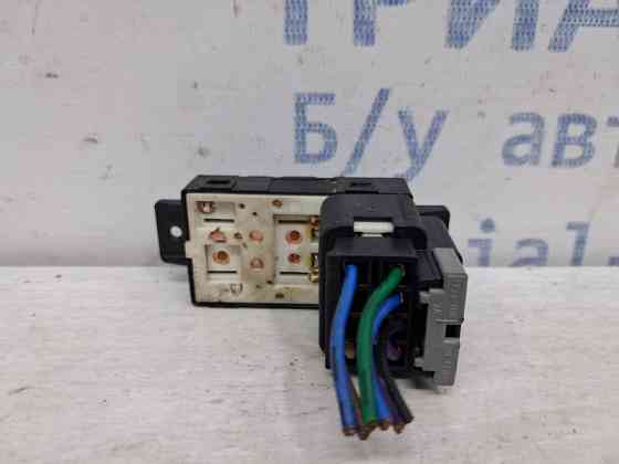 Кнопка стеклоподъемника Chevrolet Captiva 2006-2018 202005438 (Арт. 61922) Київ
