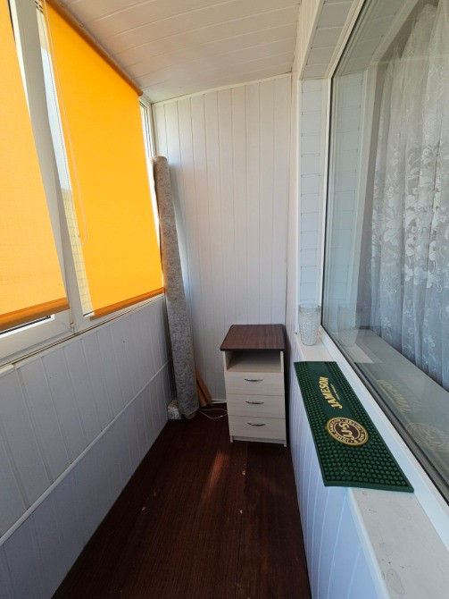 Свободна 1-к Солнечный техника мебель МПО, лоджия Днепр - изображение 4