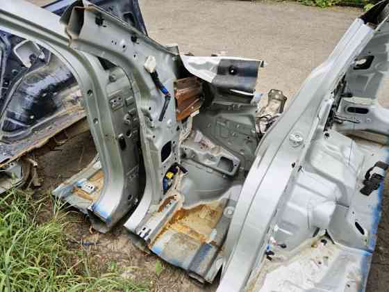 Четверть автомобиля передняя левая Kia Sportage 2010-2016 645013W000 (Арт. 57137) Киев