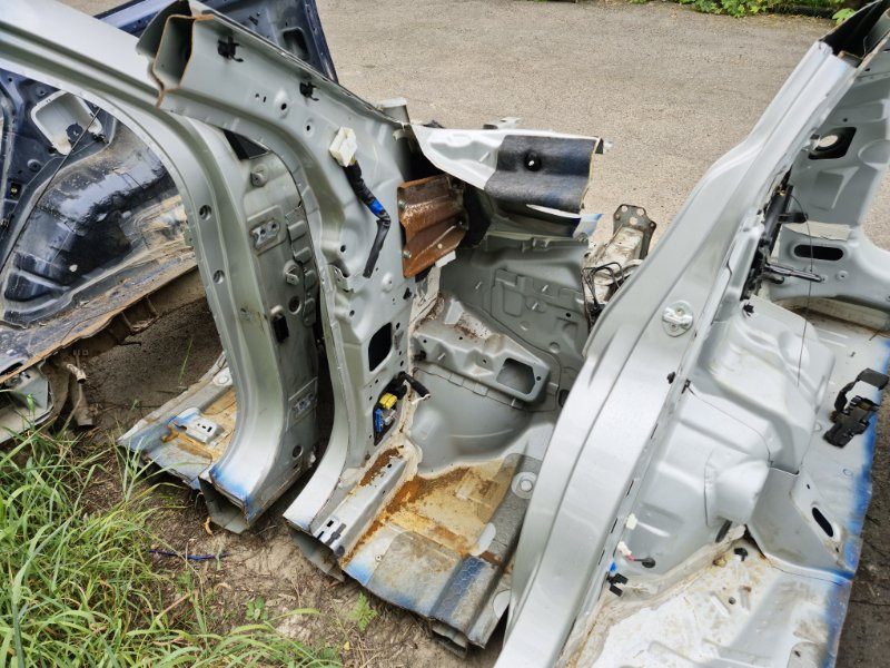 Четверть автомобиля передняя левая Kia Sportage SL 1.7 DIESEL D4FD 2010 (б/у) Киев - изображение 4