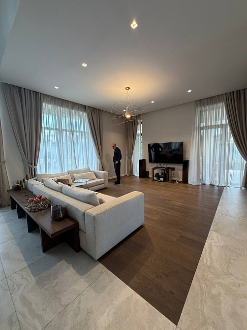 Терміново!Продаж будинку в Совіньйоні архітектурний проєкт з басейном і гостьовим будинком Одеса - зображення 9