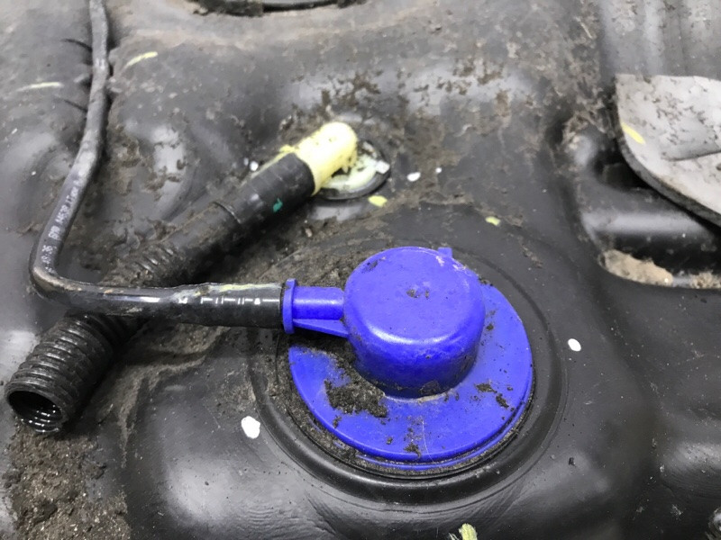 Бак топливный пластик Chevrolet Cruze 2009-2016 13269489 (Арт. 55233) Киев - изображение 4