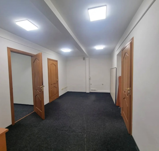 Гордієнко 1А, офіс 160м Киев